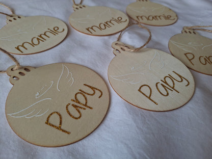 Boule de Noël personnalisée en bois « Ailes d’ange » – cadeau déco sapin prénom | Ma Bulle Créative