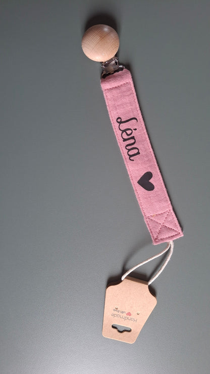 Attache tétine personnalisée avec cœur – prénom bébé | Ma Bulle Créative